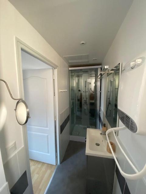 Appartement Avec Balcon Et Parking Prive Mers-les-Bains Eksteriør billede