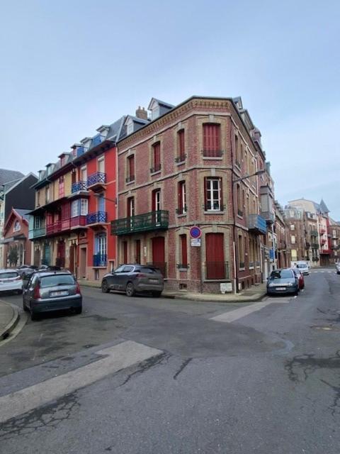 Appartement Avec Balcon Et Parking Prive Mers-les-Bains Eksteriør billede